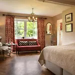 Relais & Chateaux Landgoed Het Roode Koper Otel