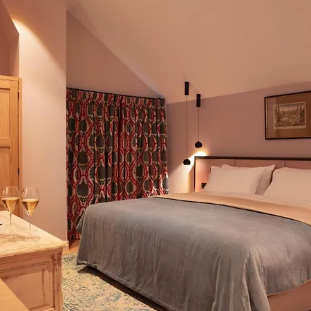 Relais & Chateaux Landgoed Het Roode Koper 4* 에르멜로