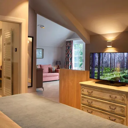 罗莱夏朵精品酒店集团罗德科佩尔庄园酒店 酒店