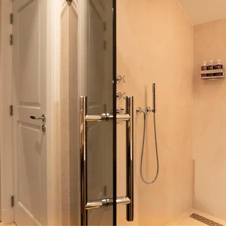 Relais & Chateaux Landgoed Het Roode Koper 4* 에르멜로