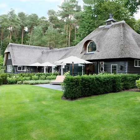호텔 Relais & Chateaux Landgoed Het Roode Koper