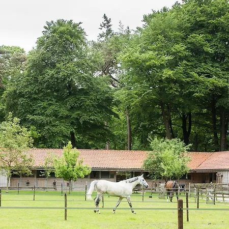 Relais & Chateaux Landgoed Het Roode Koper Hotel 4*